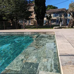  Appartement Mas De La Roule, 4 Studios, Piscine Chauffee, Spa, Parc 2 Ha, Pont D'avignon A Pied France